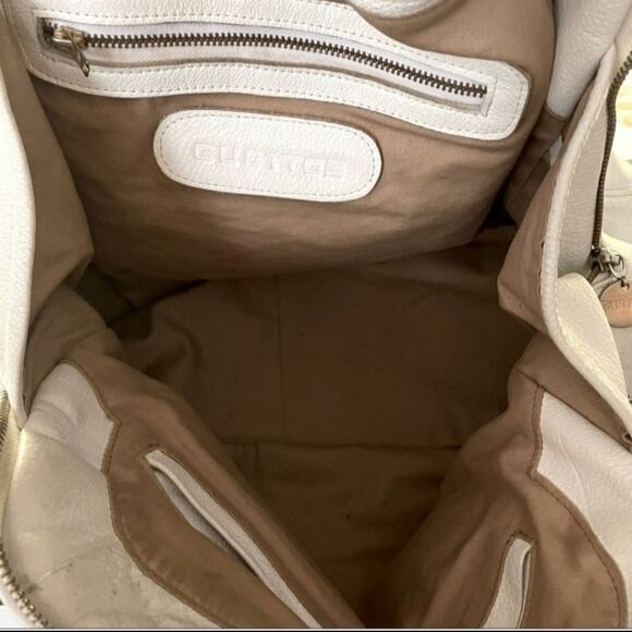 GUSSTO WHITE PEBBLED SATCHEL - Picture 8 of 10